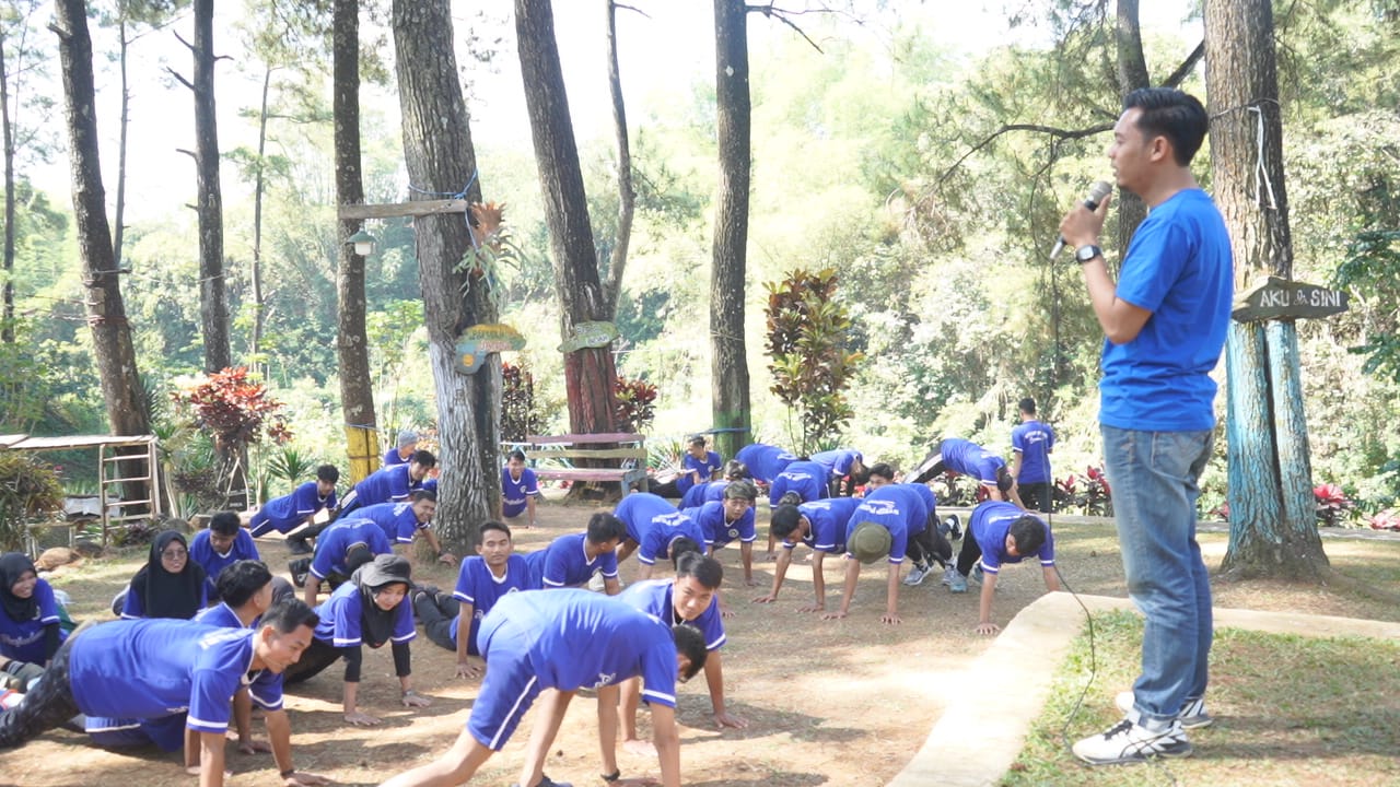 Pengembangan Instrumen Evaluasi